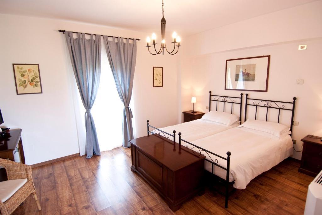 Agriturismo Villa Irelli Castellalto Ruang foto
