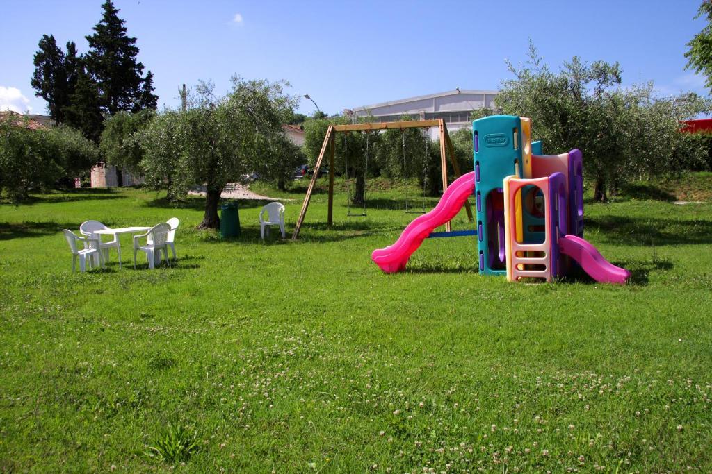 Agriturismo Villa Irelli Castellalto Bagian luar foto