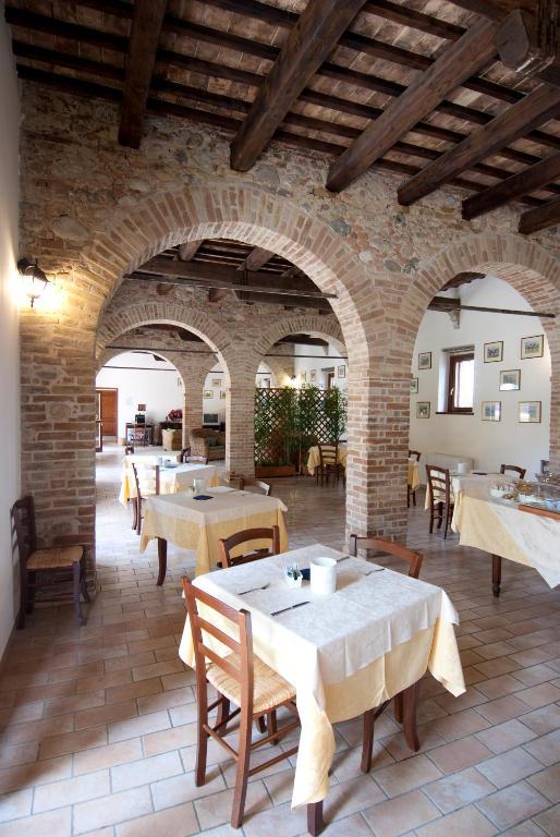 Agriturismo Villa Irelli Castellalto Bagian luar foto