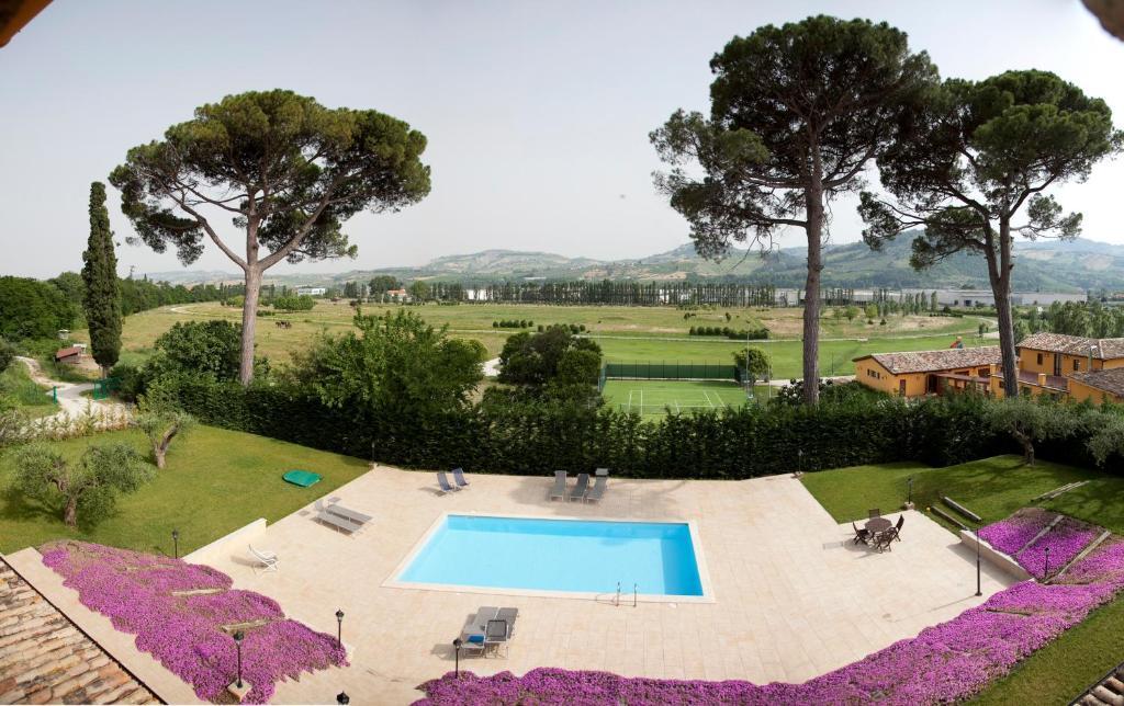Agriturismo Villa Irelli Castellalto Bagian luar foto